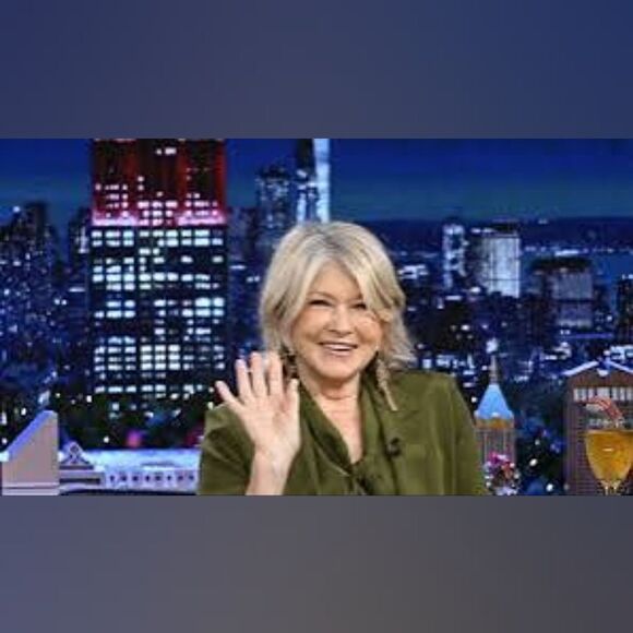 Martha Stewart Army Green High-Low Buttondown Blouse, Size XL - Picture 11 of 11